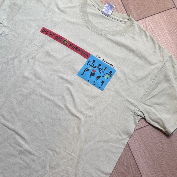 Vintage 2005 Boston Marathon T-Shirt Size XL Graphic Athletic Association Run - Picture 1 of 7